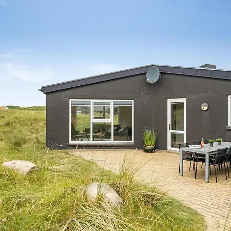 Feriehus Lovely Hot-tub House In Klitmoller, 100 Meters From The North Sea *
