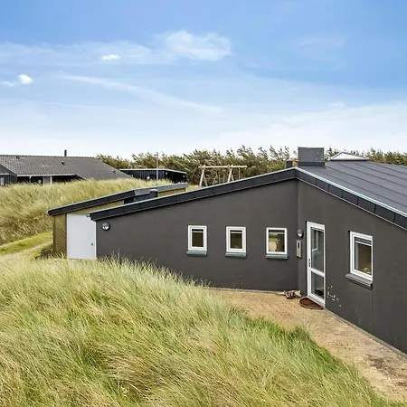 Lovely Hot-tub House In Klitmoller, 100 Meters From The North Sea Feriehus *